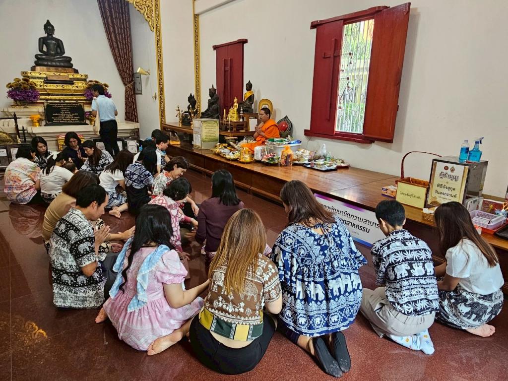 กิจกรรม “กข.กสอ.  ธรรมด้วยใจ ไปด้วยกัน”
