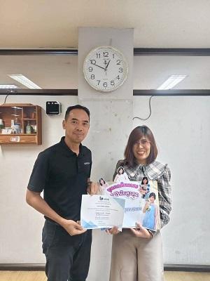 กข.กสอ. มอบเกียรติบัตรแก่บุคลากร "คนดี กข.กสอ. ที่ DIPROM"